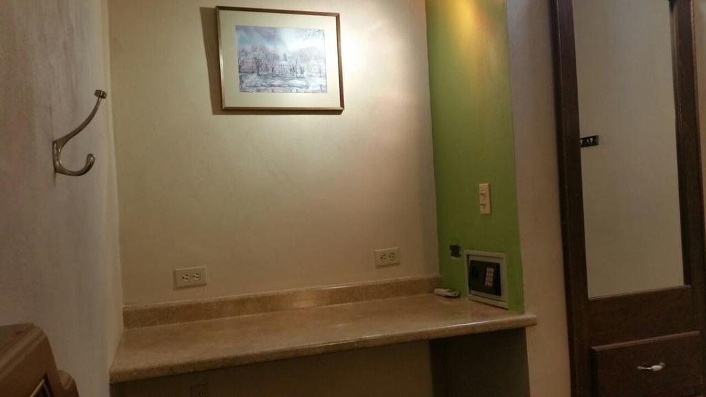 Hotel Estrella Matamoros  Exteriör bild